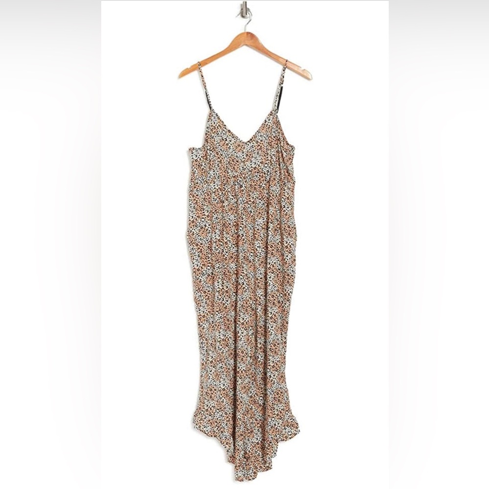 ‼️ Kensie - V-Neck Pull On Romper - Animal Print - Small‼️